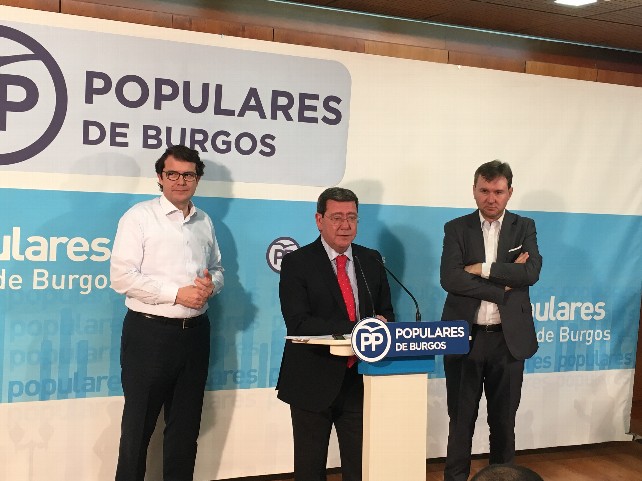 El candidato a la presidencia del PP regional, Alfonso Fernández Mañueco.