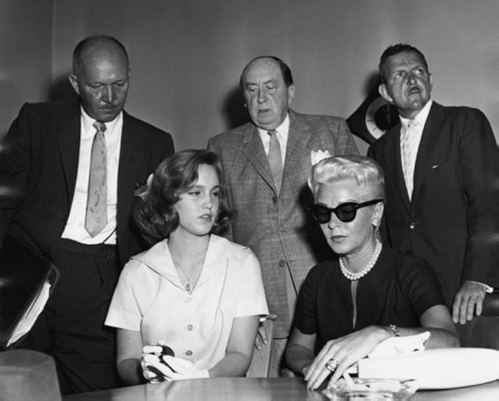 El MEH destapa los grandes misterios y esc&aacute;ndalos de Hollywood en una charla visual | Imagen 1