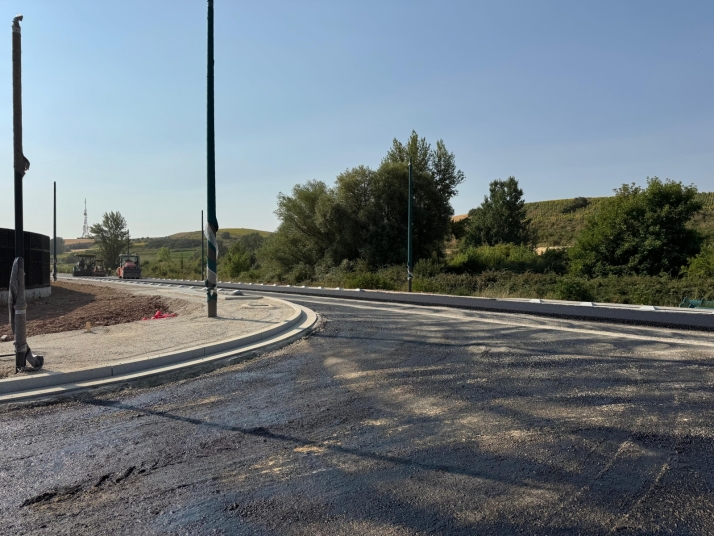El Ayuntamiento prev&eacute; abrir en septiembre el primer tramo del bulevar hasta Parralillos | Imagen 1